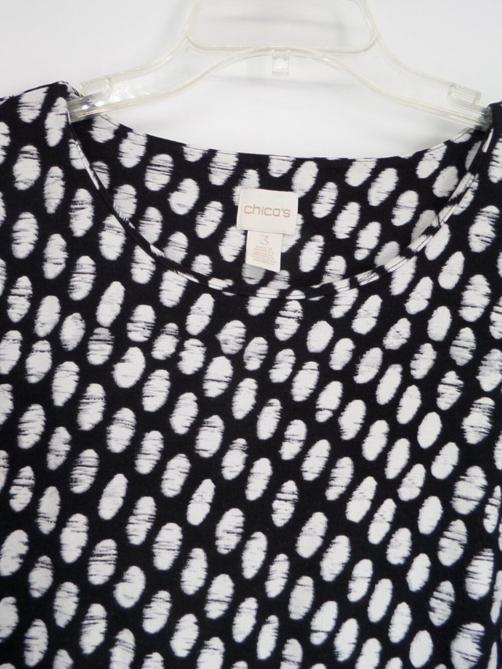 Chico's  Women's 3/4 Sleeve Black n White  Dots Print  Top  Size 3 US XL - Picture 2 of 7